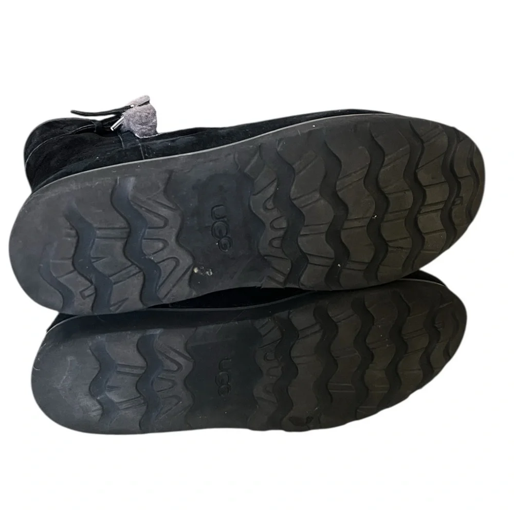 Ugg Skylir black suede shearling lined winter boots